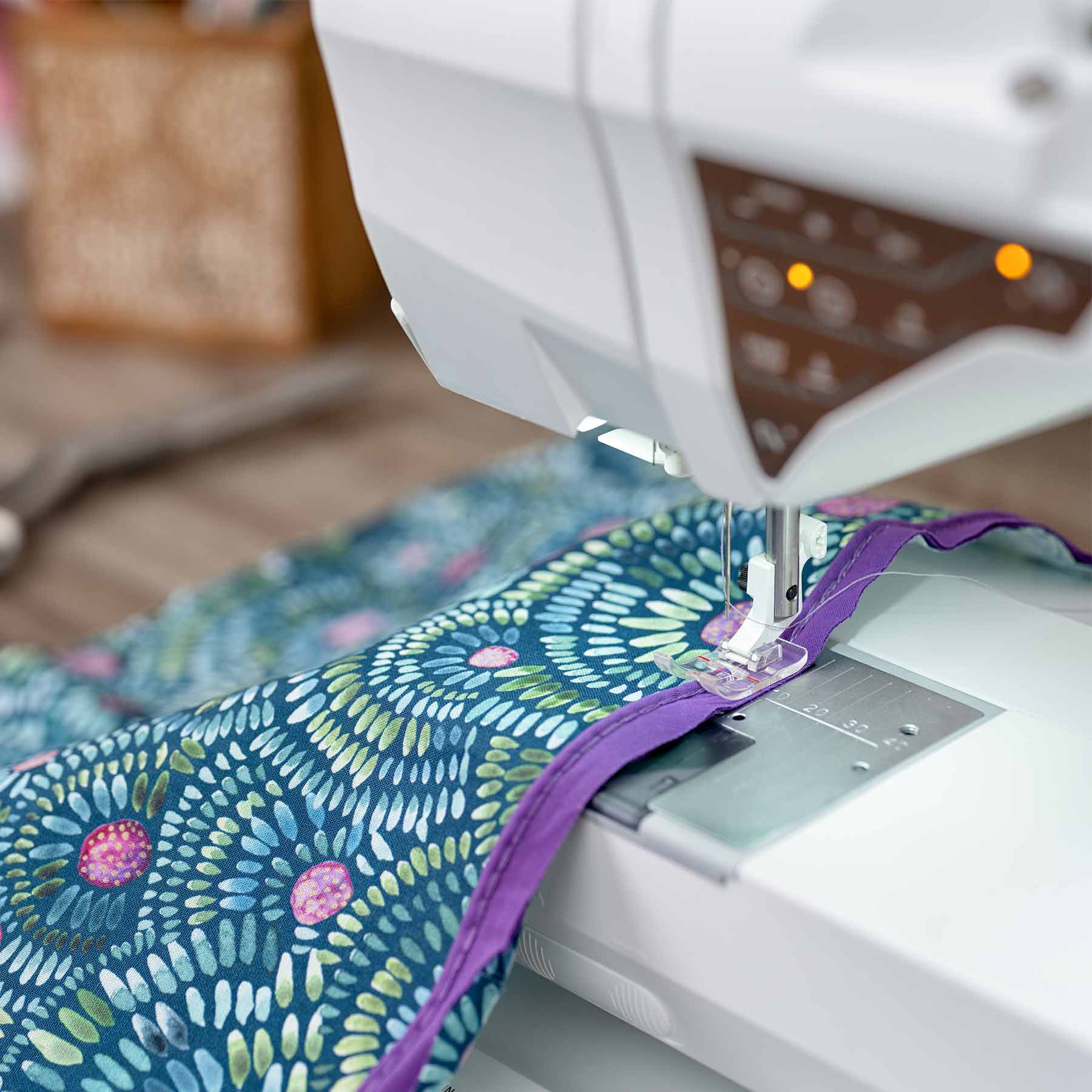 HUSQVARNA® VIKING® DESIGNER TOPAZ™ 50 Sewing & Embroidery Machine - Image 4