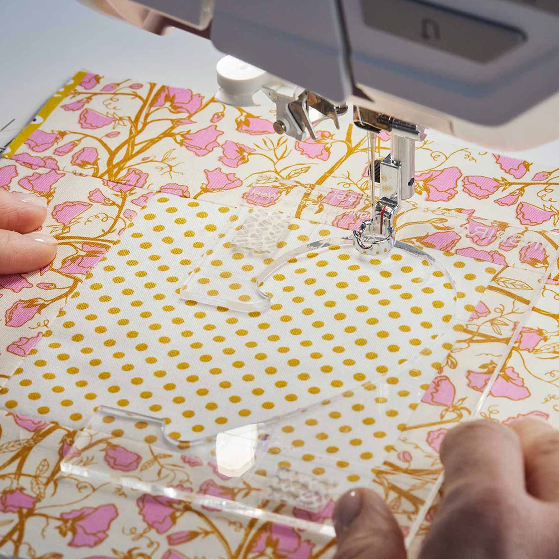 HUSQVARNA® VIKING® EPIC QUILT™ 97 Sewing Machine - Image 10