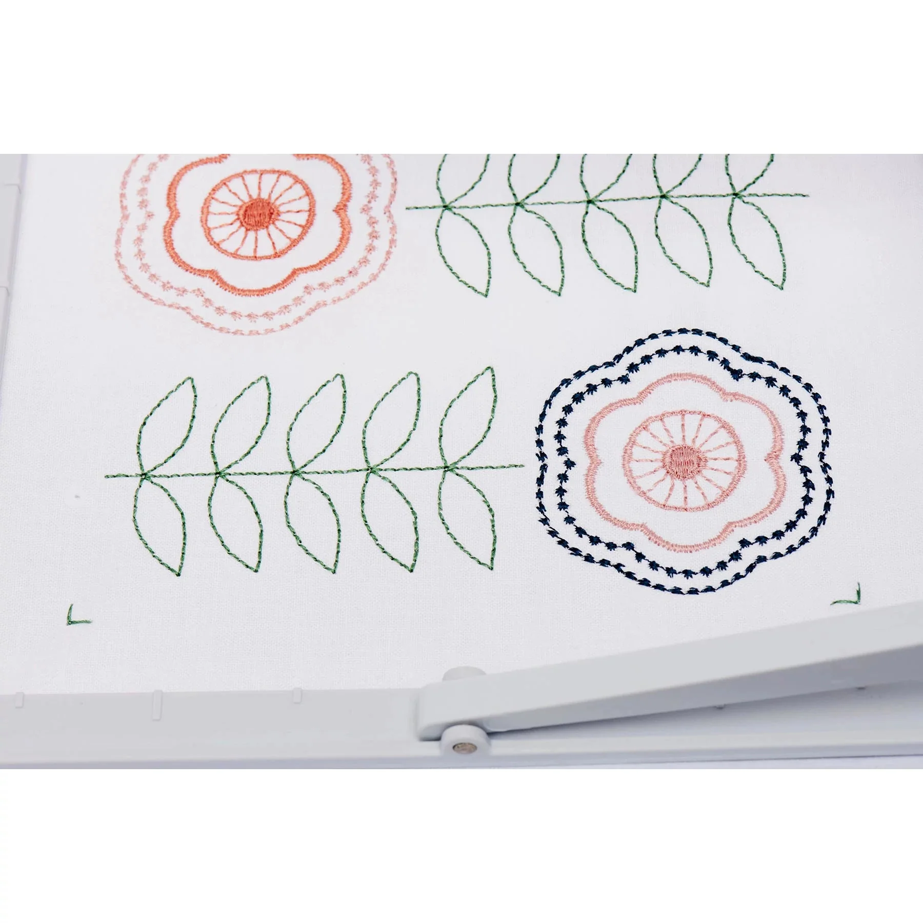 HUSQVARNA® VIKING® Mega Endless Embroidery Hoop 260 x 150 mm - Image 3