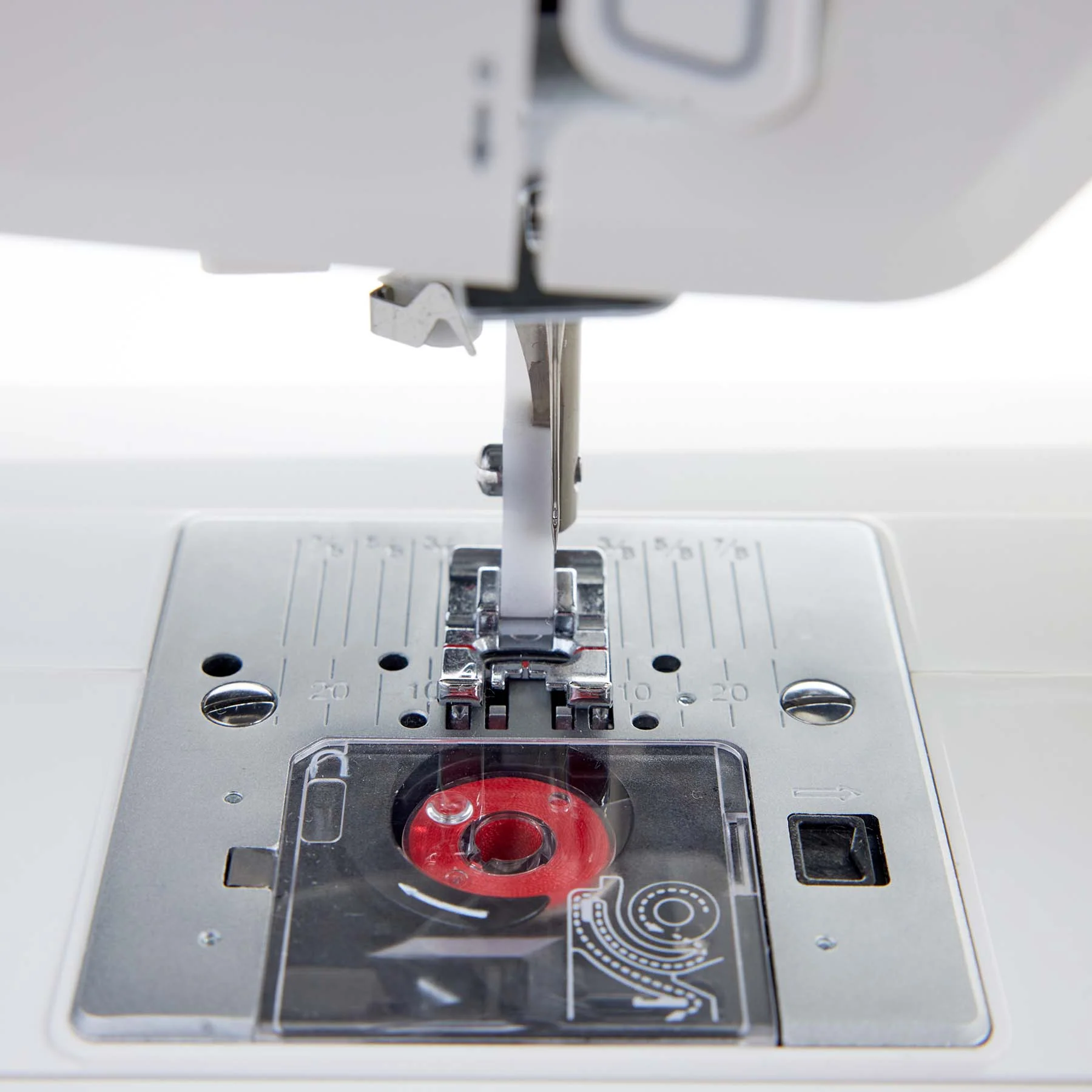 HUSQVARNA® VIKING® ONYX™ 15 Sewing Machine - Image 8