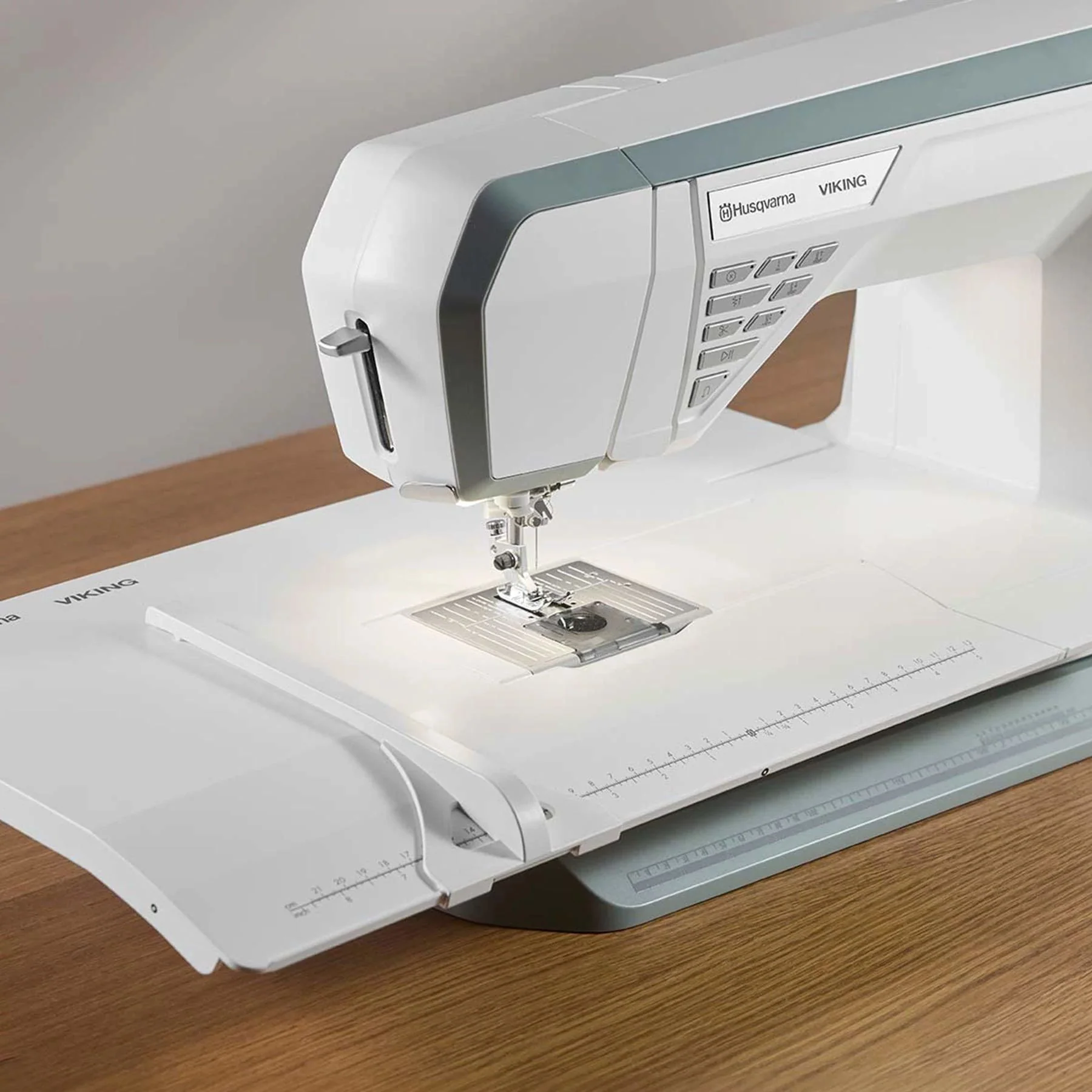 HUSQVARNA® VIKING® Extension Table with Adjustable Guide (TOPAZ 55Q & 65) - Image 3