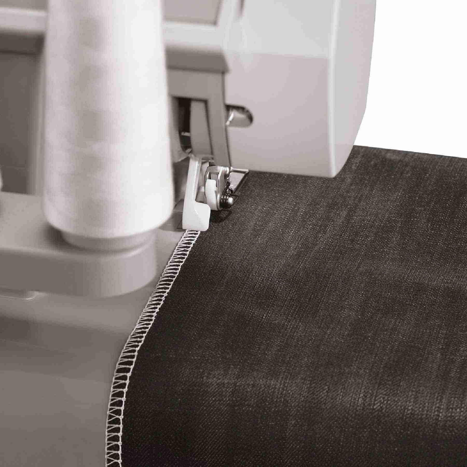 SINGER® 14HD854 Heavy Duty Serger - Image 9