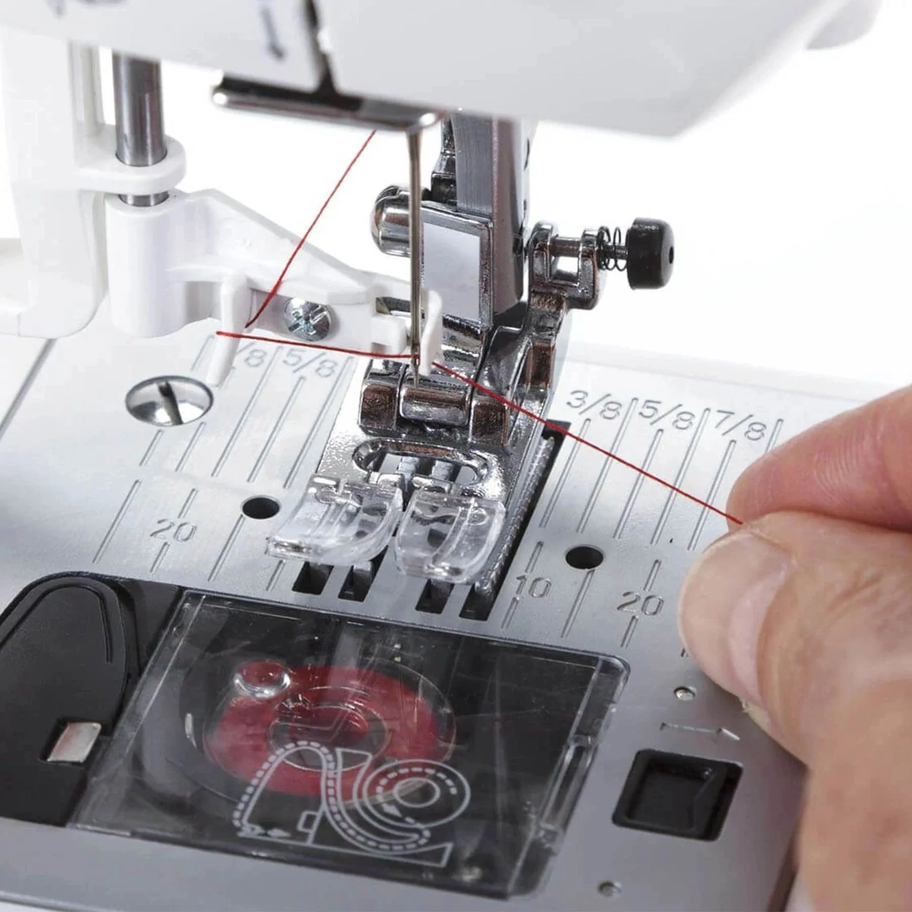 SINGER® Confidence™ 7640 Sewing Machine - Image 3