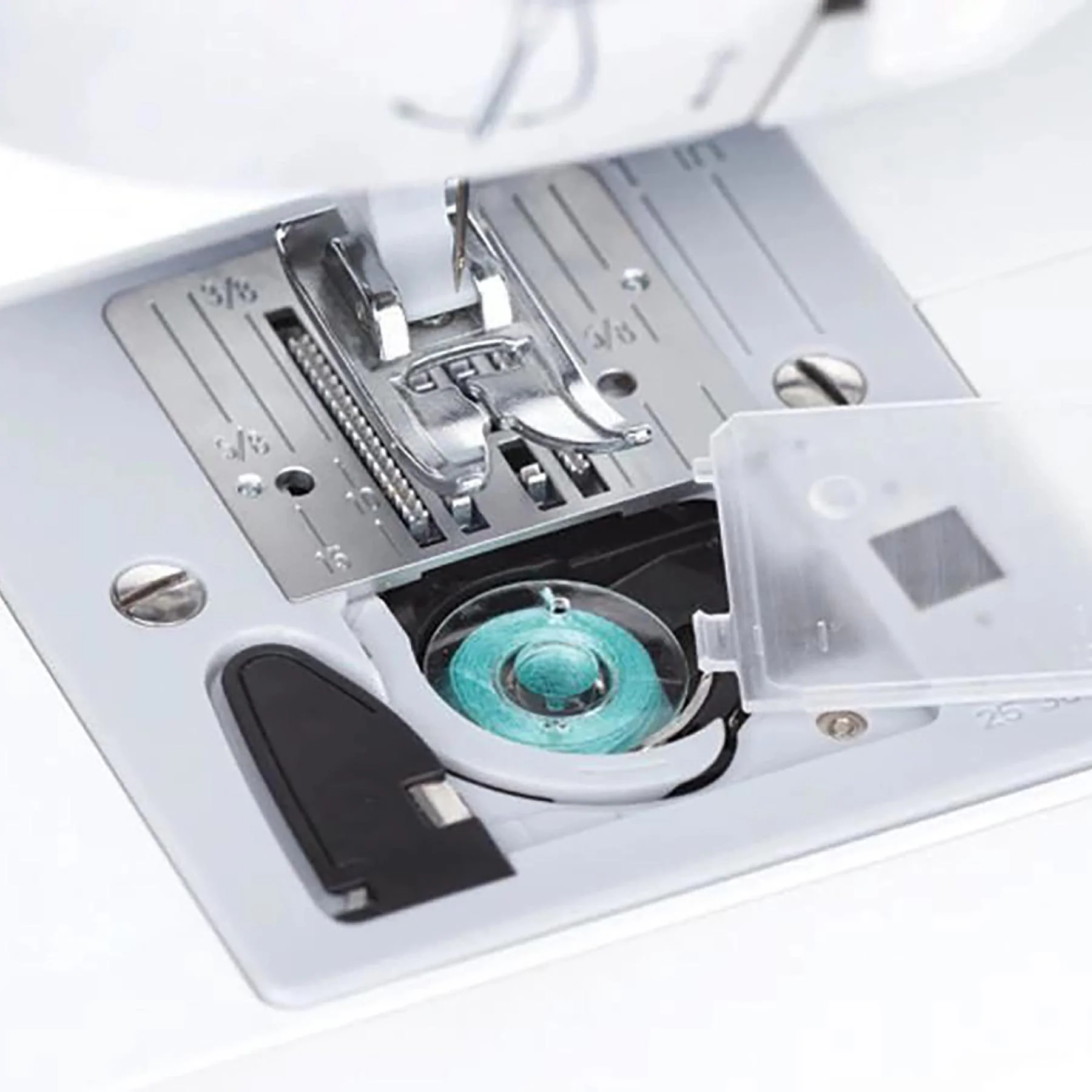 SINGER® Fashion Mate⢠3333 Sewing Machine - Image 2