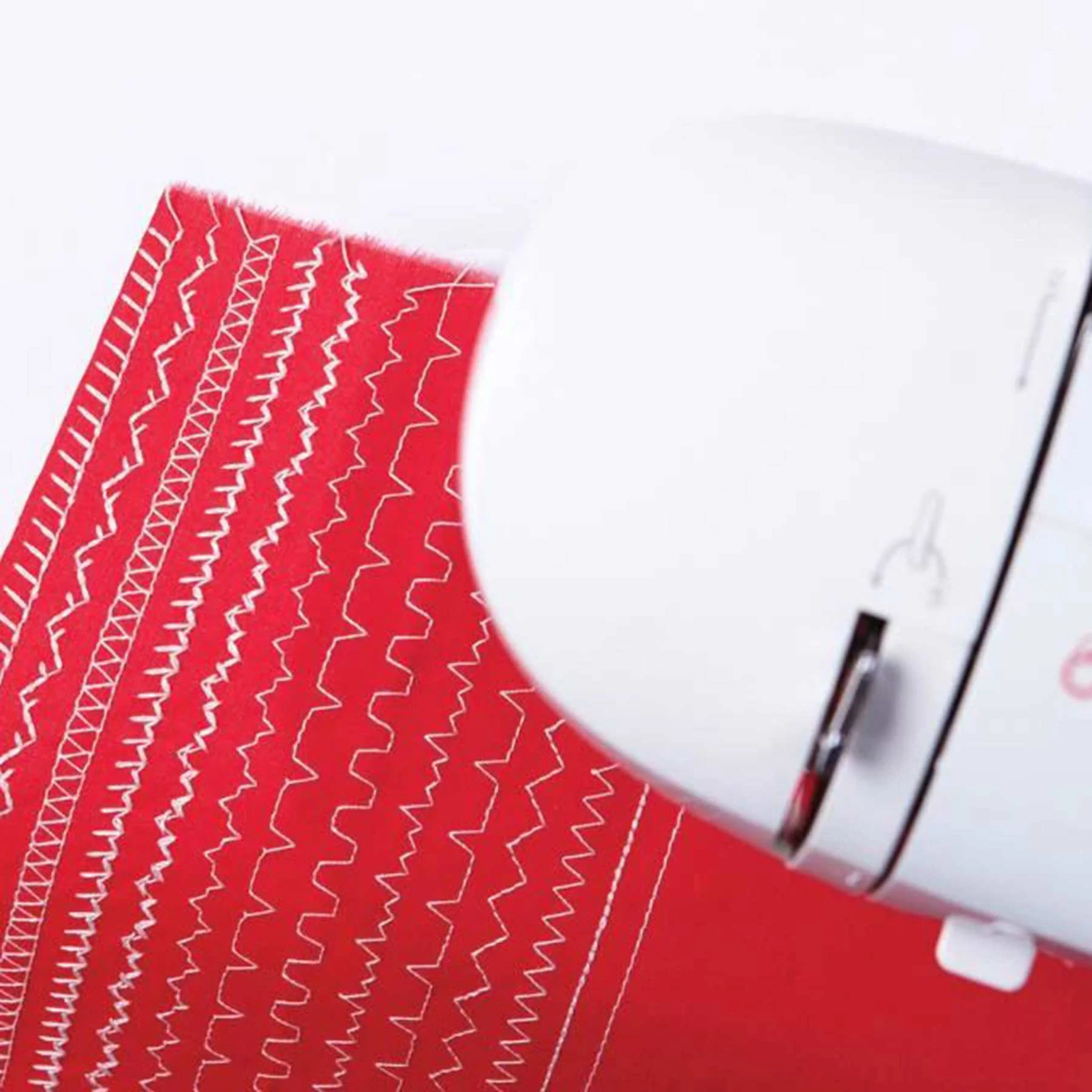 SINGER® Fashion Mate⢠3333 Sewing Machine - Image 4