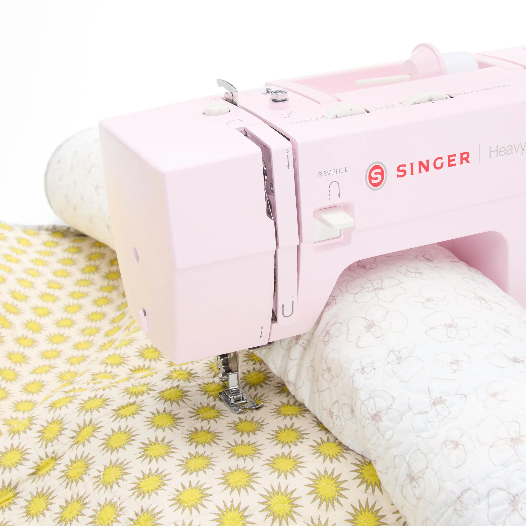 SINGERĀ® Heavy Duty 4411 Tulip Sewing Machine Limited Edition - Image 7