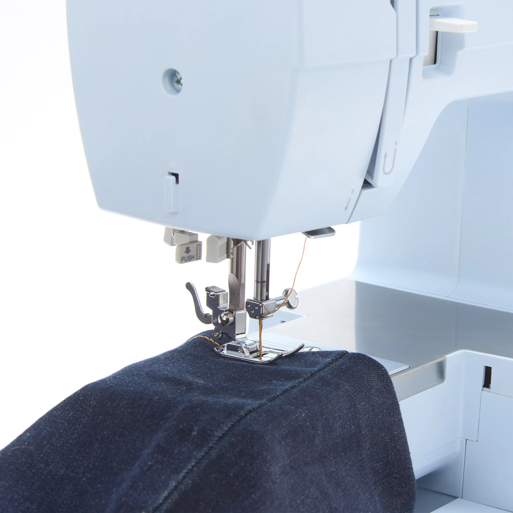 SINGER® Heavy Duty 4423 Meltwater Blue Sewing Machine & Hard Case Bundle - Image 8