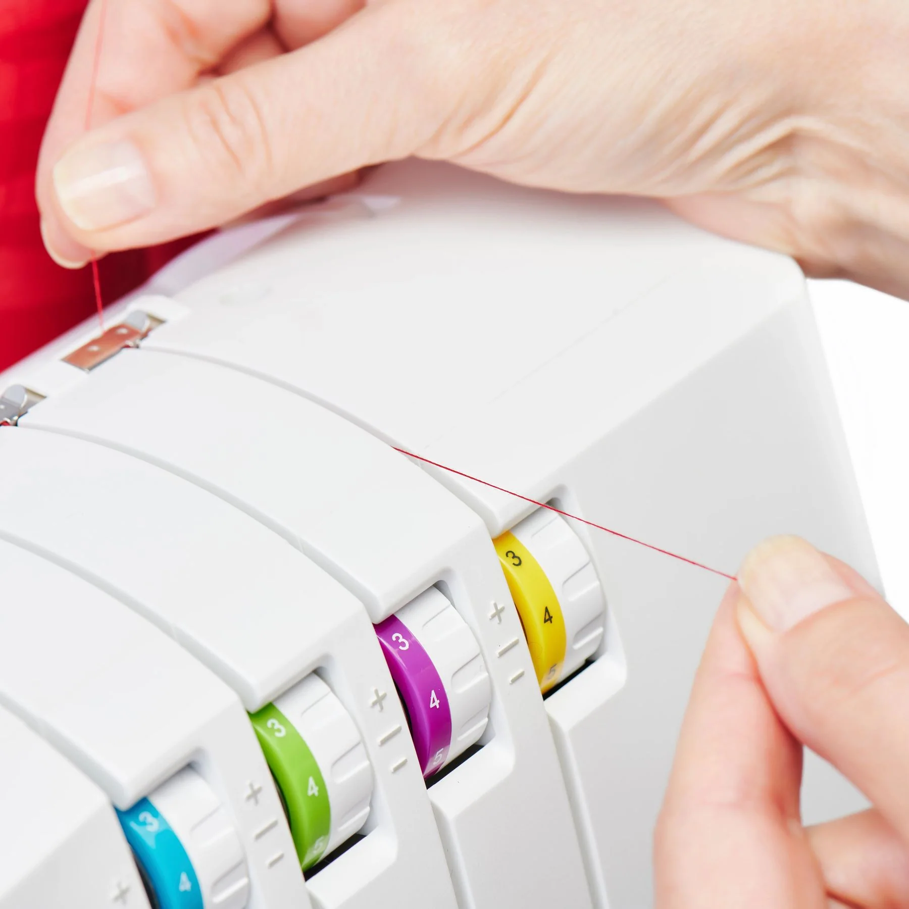 SINGER® SE017 Elite Serger - Image 6