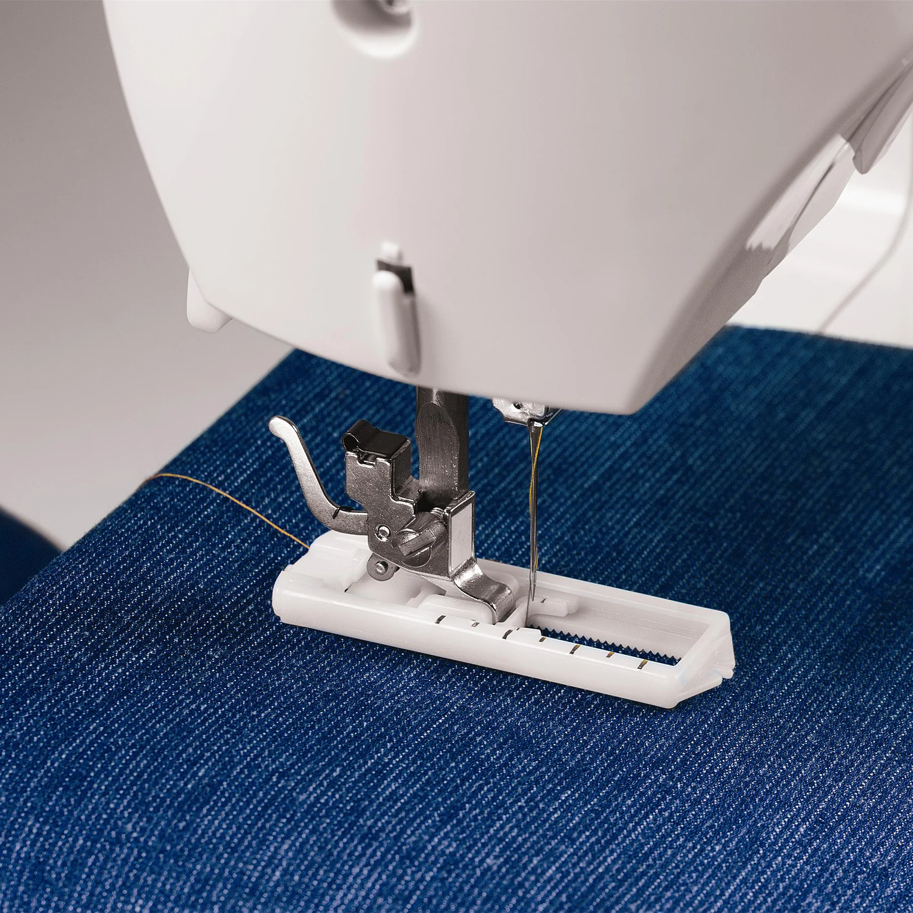 SINGERĀ® Tradition 2259 Sewing Machine - Image 5